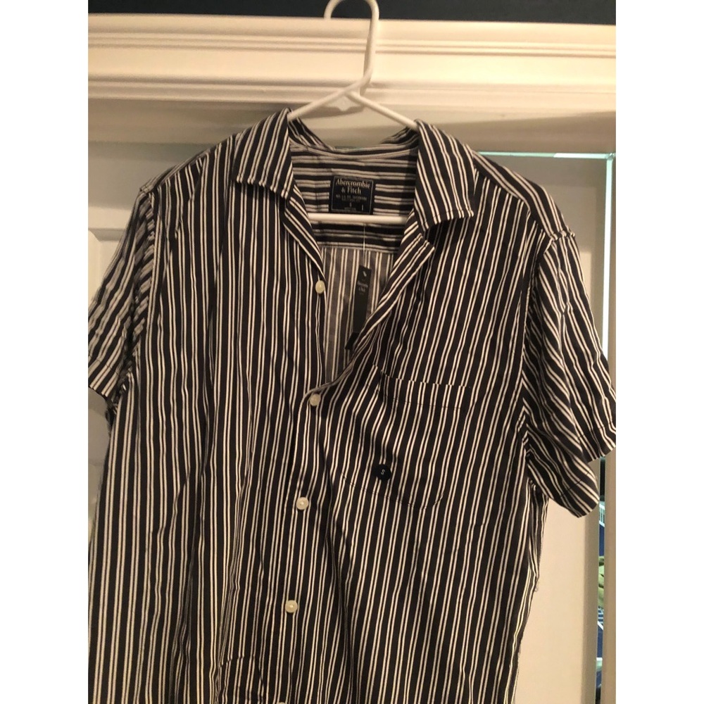 A&F Striped Short Sleeve Button Down